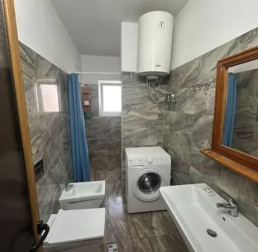 Rezidenca Hasanaj 39-40 דורס