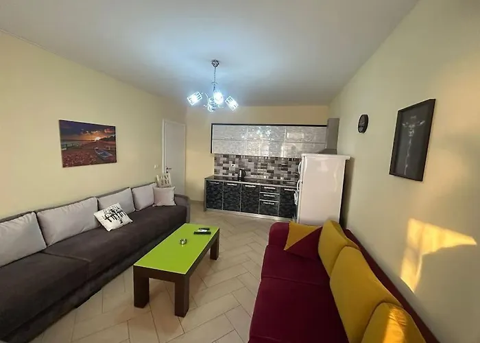 Rezidenca Hasanaj 39-40 דורס